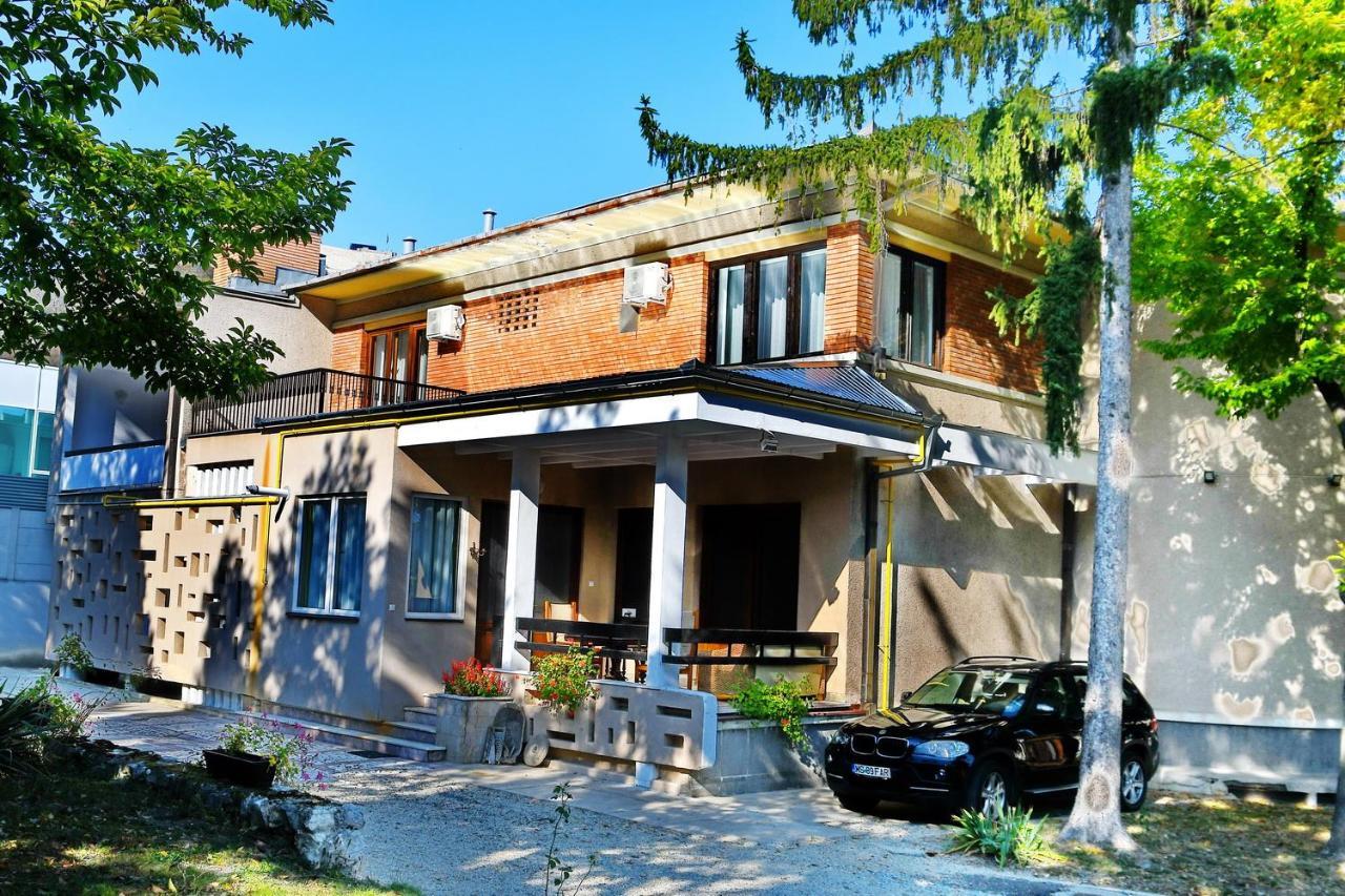 Casa Negustorului 호텔 데바 외부 사진